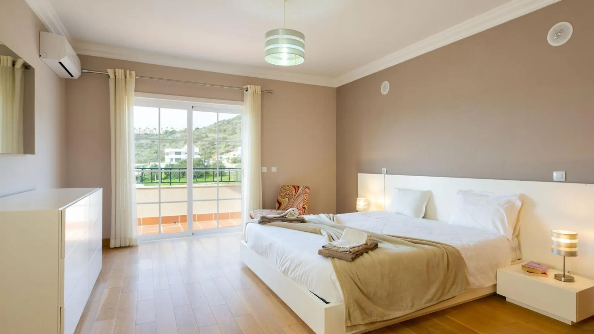 Villa Amendoeiras By Interhome Albufeira