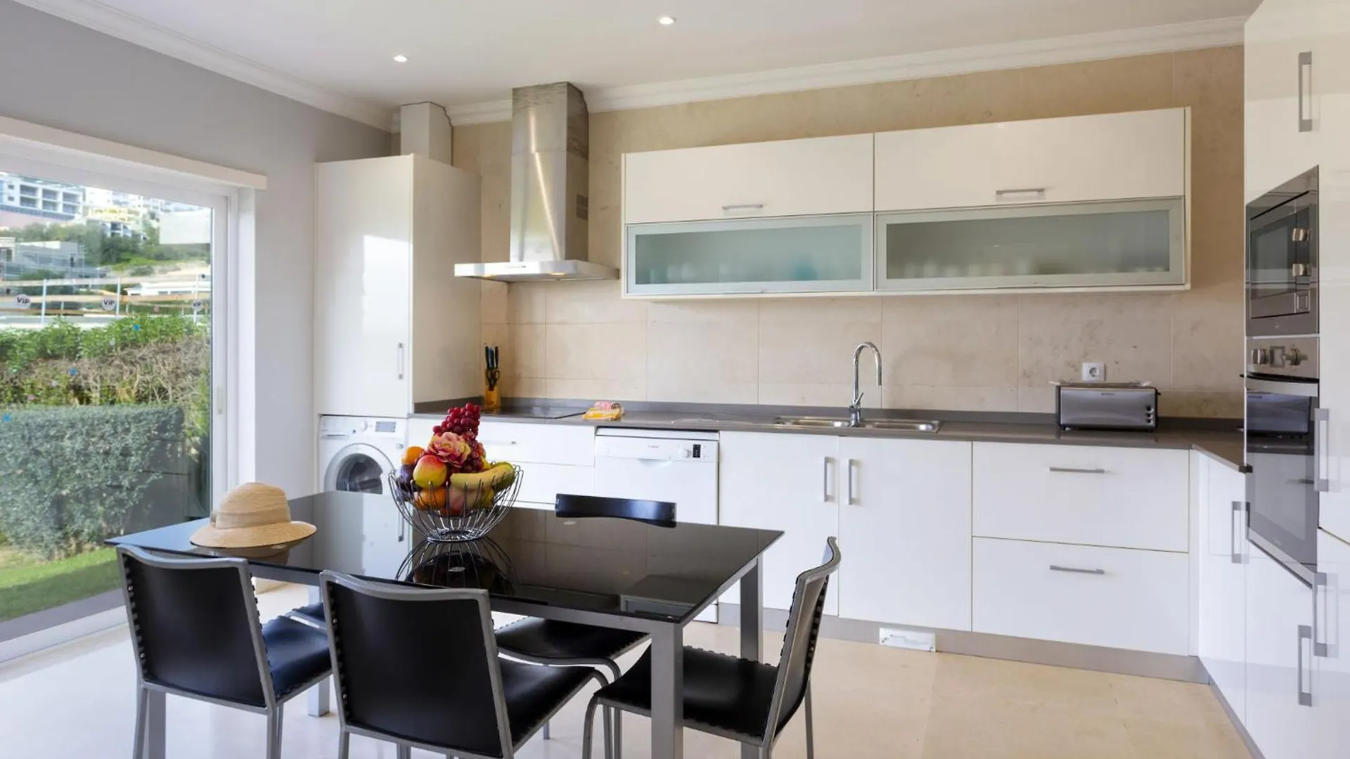 Villa Amendoeiras By Interhome Albufeira
