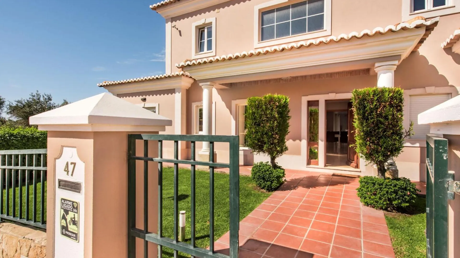 Villa Amendoeiras By Interhome Albufeira