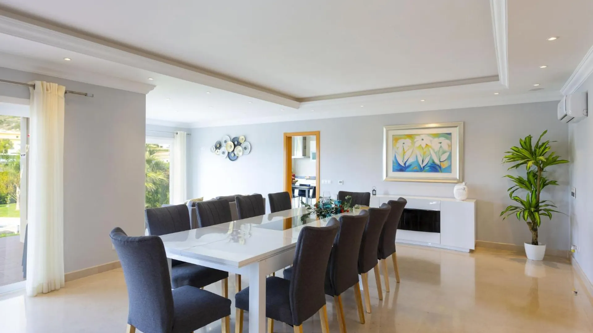 Villa Amendoeiras By Interhome Albufeira